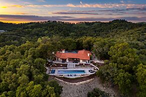 Rancho Robles by Avantstay Vineyard Villa w Views Pool Privacy