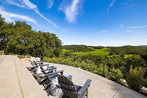 Rancho Robles by Avantstay Vineyard Villa w Views Pool Privacy