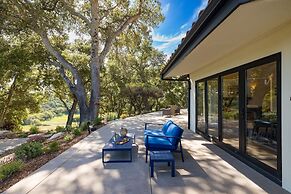 Rancho Robles by Avantstay Vineyard Villa w Views Pool Privacy