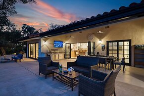 Rancho Robles by Avantstay Vineyard Villa w Views Pool Privacy
