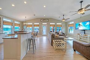 Casa Rosada by Avantstay Easy Beach Access Spacious Balcony Deck