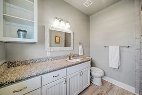 Casa Rosada by Avantstay Easy Beach Access Spacious Balcony Deck