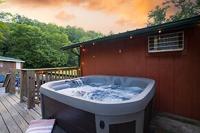 The Rustic Cottage by Avantstay Hot Tub Fire Pit Pool Table 5mins to T
