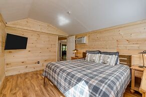 The Rustic Cottage by Avantstay Hot Tub Fire Pit Pool Table 5mins to T