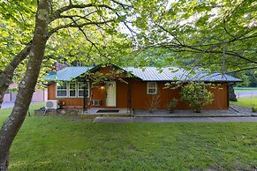 The Rustic Cottage by Avantstay Hot Tub Fire Pit Pool Table 5mins to T