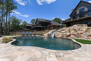 Gray Fox Lodge by Avantstay Waterslide Pool Theater Sleeps 23