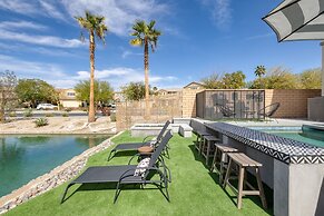 Lago Luxe by Avantstay Lakefront Private Pool Great for Festival Seaso