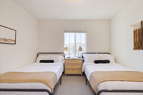 Lago Luxe by Avantstay Lakefront Private Pool Great for Festival Seaso