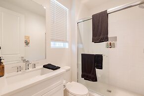 Lago Luxe by Avantstay Lakefront Private Pool Great for Festival Seaso