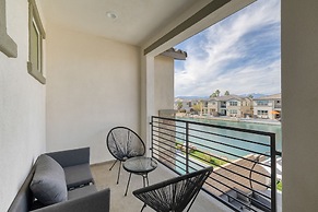 Lago Luxe by Avantstay Lakefront Private Pool Great for Festival Seaso