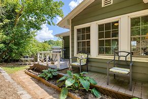 Hyannis 10min to Asheville Firepit Ping Pong