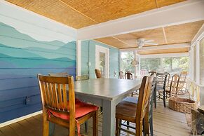 Hyannis 10min to Asheville Firepit Ping Pong