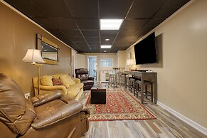 Hyannis 10min to Asheville Firepit Ping Pong