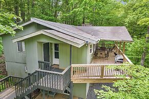 Ash Vale by Avantstay Spacious Deck w Views Ping Pong Table