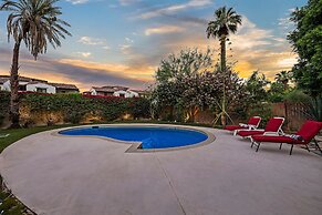 Dandelion by Avantstay Pool 0 2mi to Downtown