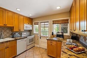 Dandelion by Avantstay Pool 0 2mi to Downtown