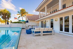 Beach Haven by Avantstay Pool Ocean Views Steps From the Beach