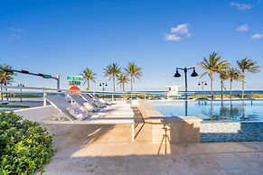 Beach Haven by Avantstay Pool Ocean Views Steps From the Beach