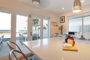 Beach Haven by Avantstay Pool Ocean Views Steps From the Beach