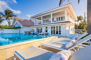 Beach Haven by Avantstay Pool Ocean Views Steps From the Beach