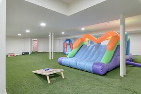 Game Farm Villa by Avantstay 10bdr Private Pond Spa Pool Family-friend
