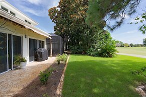 7min to Beach Private Patio on Golf Course Emerald Bay by Avantstay