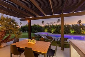 Calypso by Avantstay Entertainer s Paradise Pool Hot Tub Putting Green