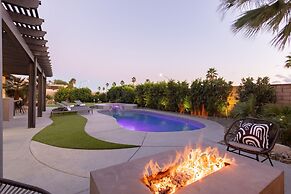 Calypso by Avantstay Entertainer s Paradise Pool Hot Tub Putting Green