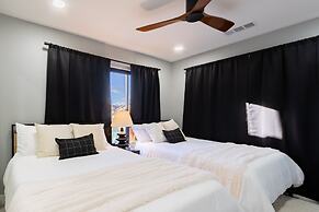 Calypso by Avantstay Entertainer s Paradise Pool Hot Tub Putting Green