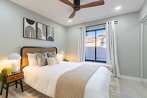 Calypso by Avantstay Entertainer s Paradise Pool Hot Tub Putting Green