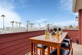 Pacific Villa by Avantstay Steps From Beach Luxurious Modern Indoor-ou