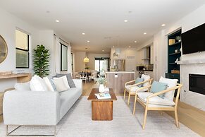 Pacific Villa by Avantstay Steps From Beach Luxurious Modern Indoor-ou