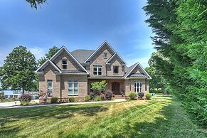 Dock Holiday by Avantstay Custom Home New Dock