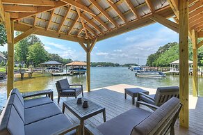 Dock Holiday by Avantstay Custom Home New Dock
