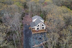 Bear Creek Bliss by Avantstay Sleeps 16 Game Room Deck Fire Pit