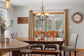 Mountain Hideout by Avantstay Game Room Deck