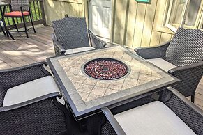 Mountain Hideout by Avantstay Game Room Deck