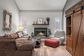 Mountain Hideout by Avantstay Game Room Deck