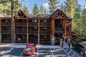 Incline Paradise by Avantstay Walk to Town Lake 5mins to Ski Resort