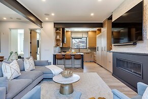 Northern Slope by Avantstay Stunning Ski In Out Condo w Hot Tub