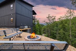 Rambling Ridge Lodge Endless Amenities Fun Indoor Pool Hot Tub A Arcad