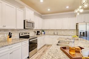 Ever After by Avantstay Pop Culture Design Pool