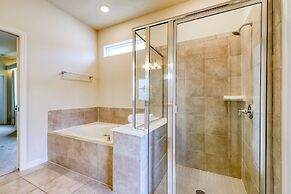 Ever After by Avantstay Pop Culture Design Pool