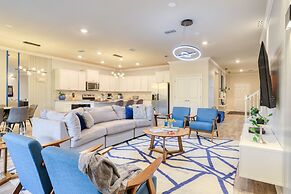 Ever After by Avantstay Pop Culture Design Pool