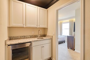 Ever After by Avantstay Pop Culture Design Pool