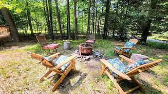 Mountain Must-have by Avantstay Indoor Hot Tub Game Room Fire Pit