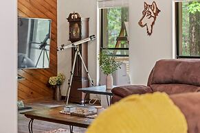 Mountain Must-have by Avantstay Indoor Hot Tub Game Room Fire Pit