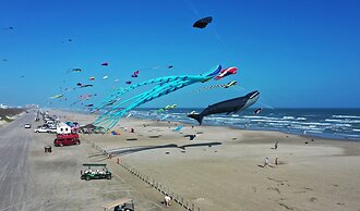 Island Girl by Avantstay Private Pool Prime Beach Access