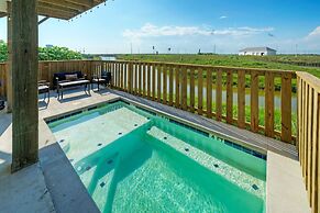 Island Girl by Avantstay Private Pool Prime Beach Access