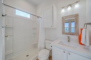 Island Girl by Avantstay Private Pool Prime Beach Access